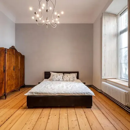 شقة Spacious 3-bedroom In The Old Town *