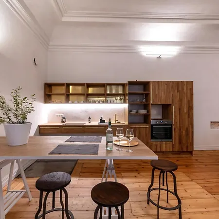 شقة Spacious 3-bedroom In The Old Town *